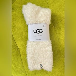 UGG crew socks NWT